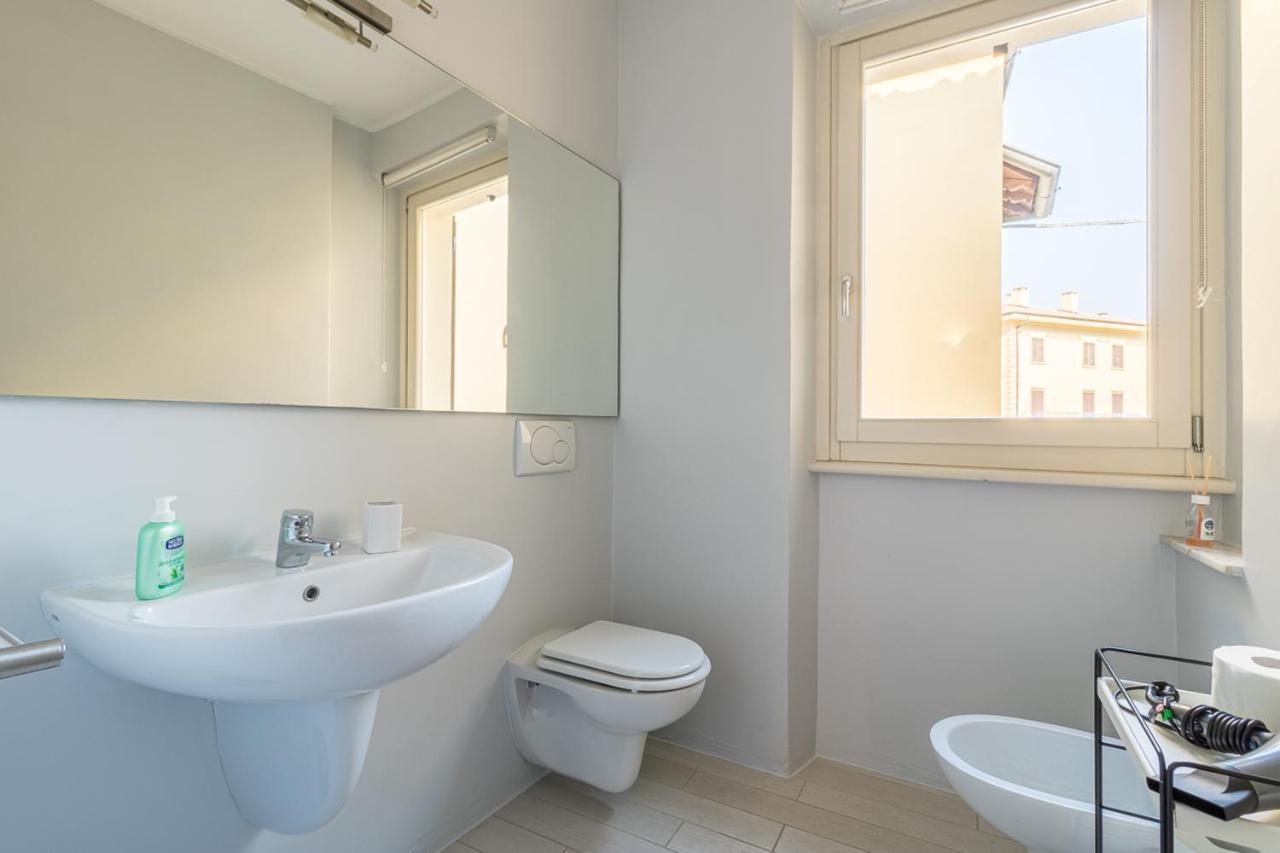Apartment Delle Rose - Менаджо Экстерьер фото